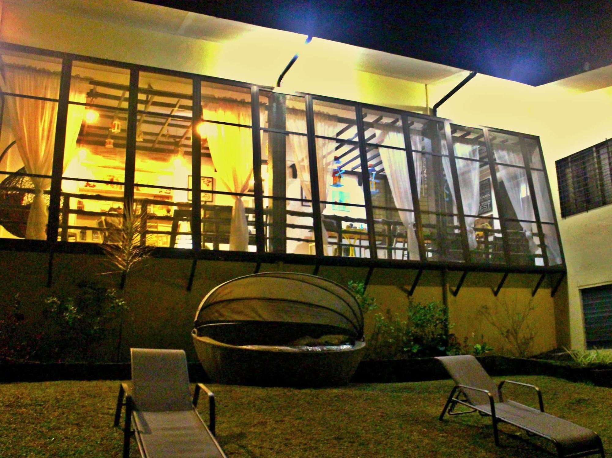 Tagaytay Garden Budgetel - City Center Tagaytay City Zewnętrze zdjęcie